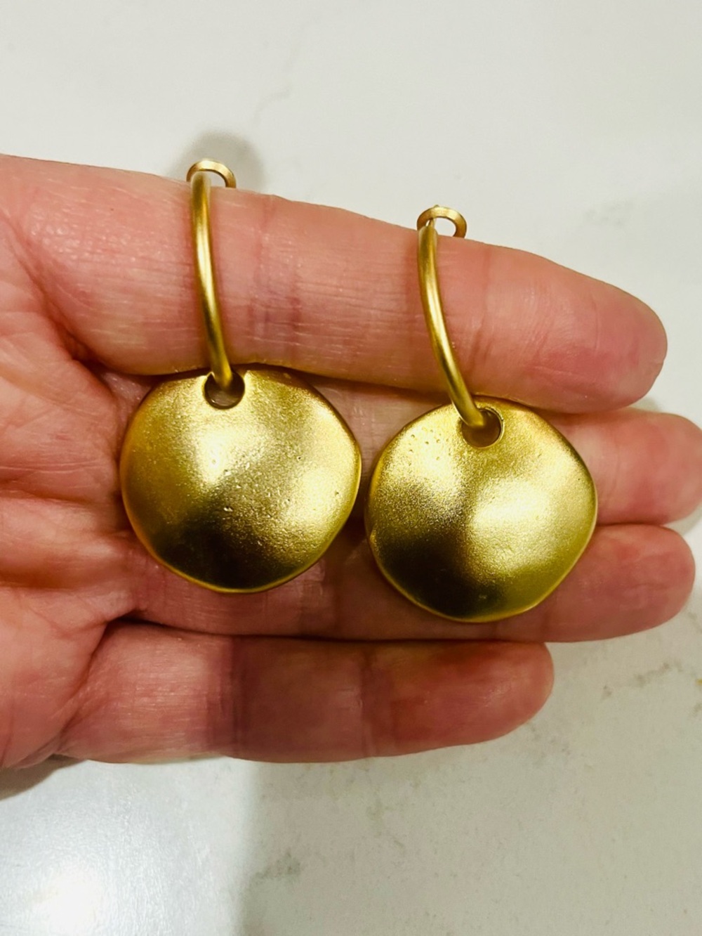 Vintage 1990s Matte Gold Disc Hoop Earrings Minimalist Designer Style - Picture 2 of 9